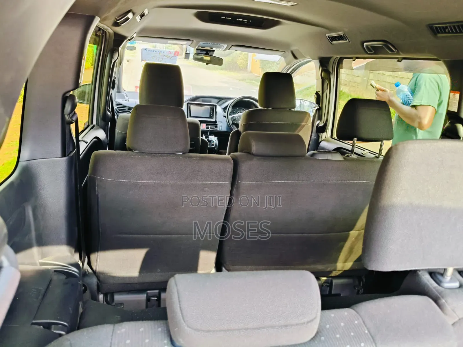 Toyota Noah 2019 Silver