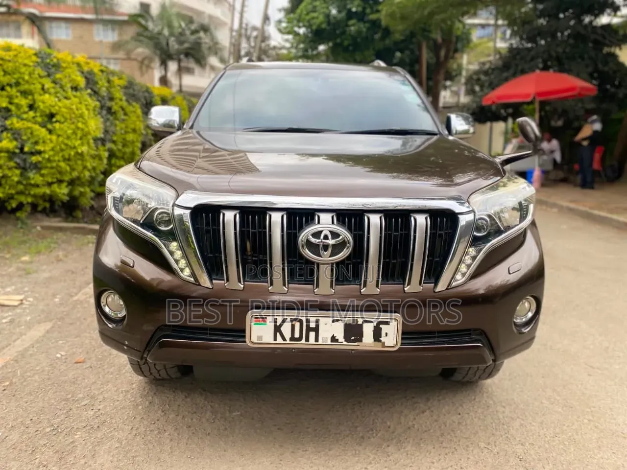 Toyota Land Cruiser Prado 2.8 2017 Brown