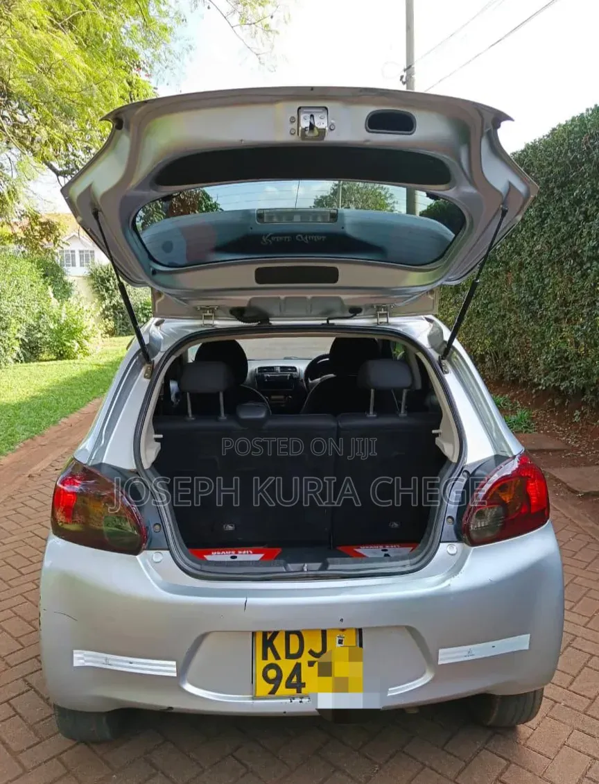Mitsubishi Mirage 2015 Silver