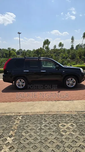 Nissan X-Trail 2012 Black
