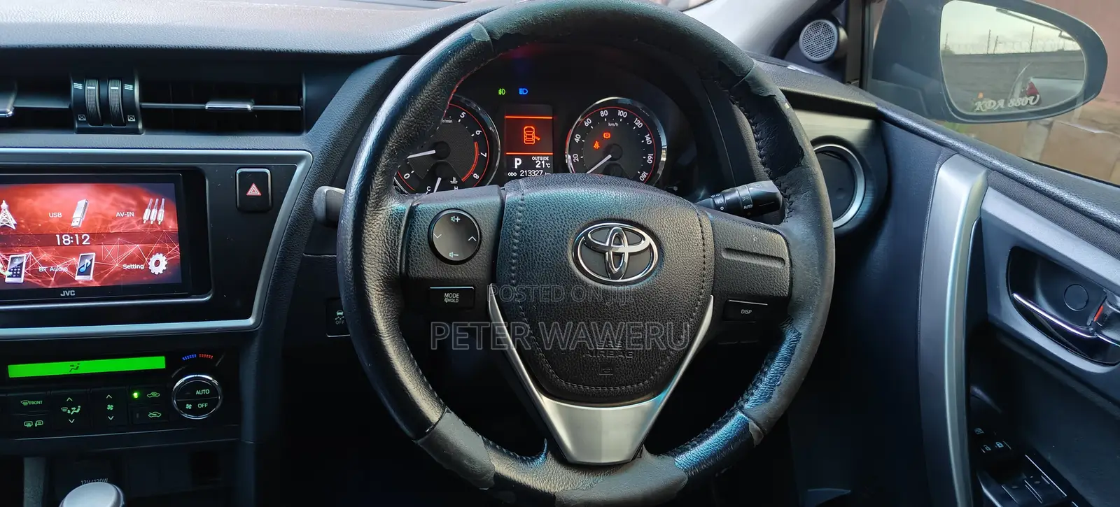 Toyota Auris 2013 Black