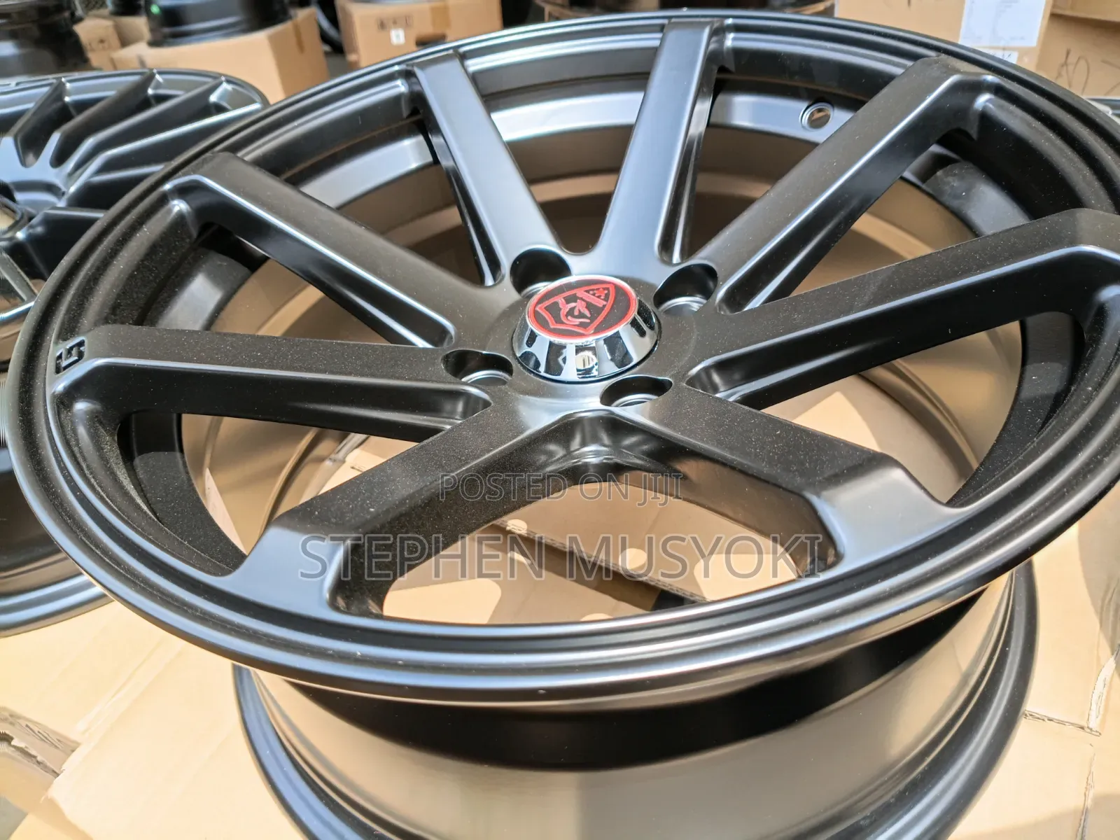 Black Sport Fielder, Axio, 14,15inch Rims