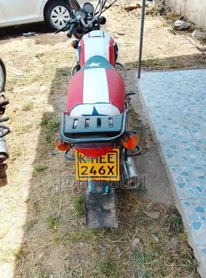 Bajaj Boxer 100 2022 Red
