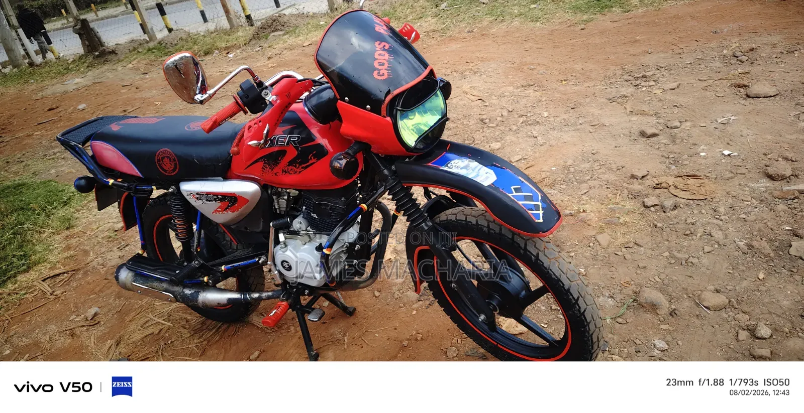 Bajaj Boxer 150 UG 2025 Red