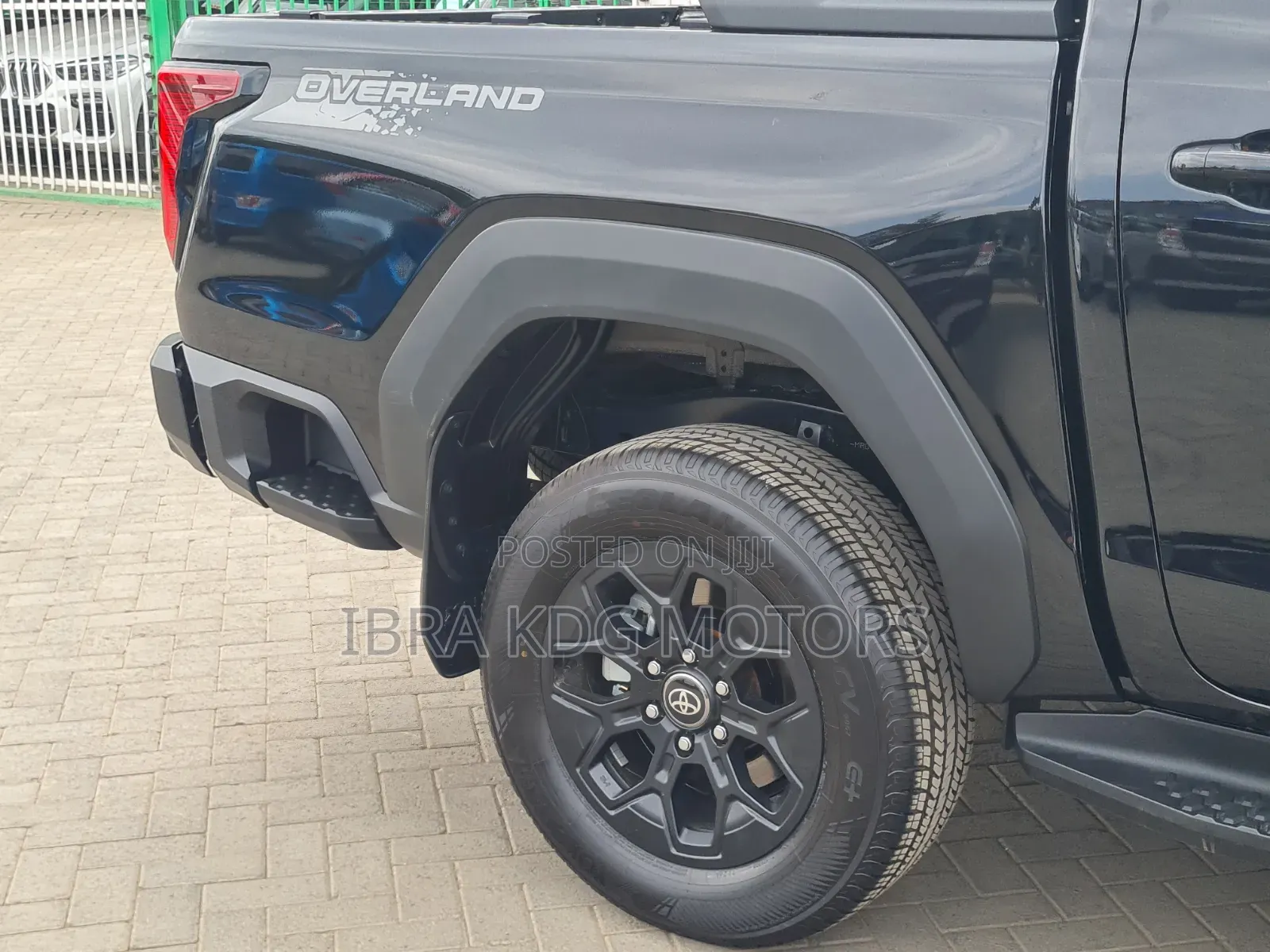 New Toyota Hilux 2026 Black