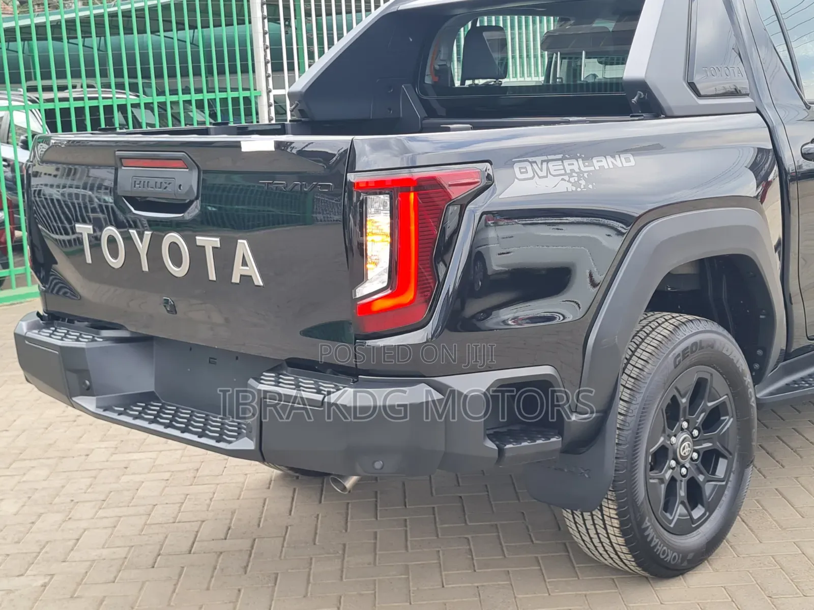 New Toyota Hilux 2026 Black