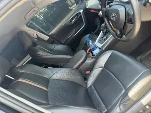 Toyota RAV4 Adventure 2019 Black