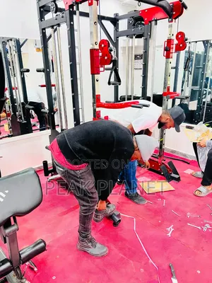 7-in-1 Home Gym Smith Machine – Full Body Workout Station
