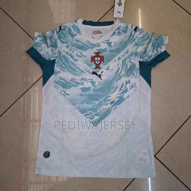 Portugal Away Kit - main view