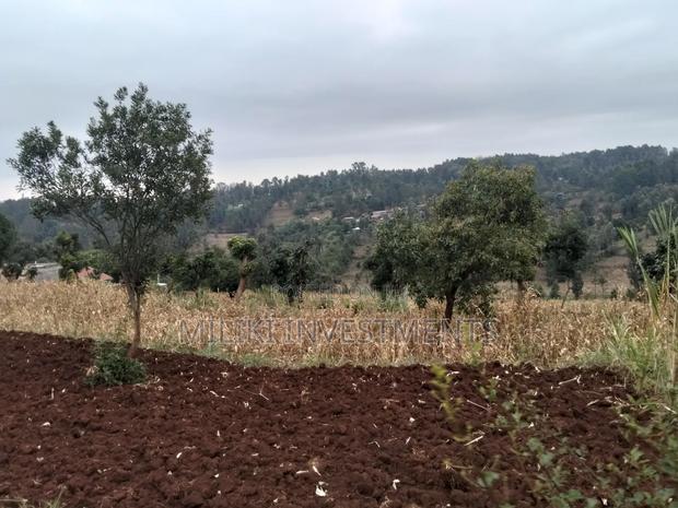 2.5 Acres on Sale at Kenol -Kabati - thumbnail 2