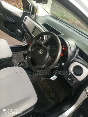 Toyota Vitz 2012 Gray
