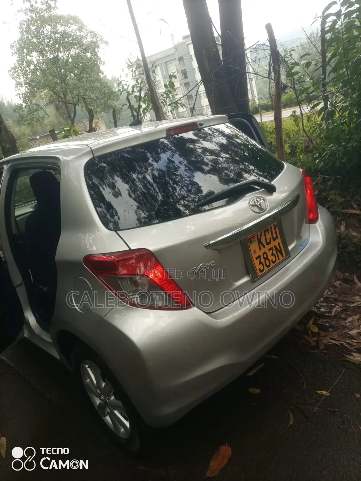 Toyota Vitz 2012 Gray