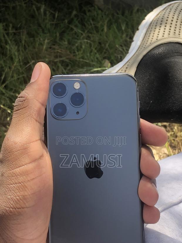 Apple iPhone 11 Pro 64 GB Gray - thumbnail 3