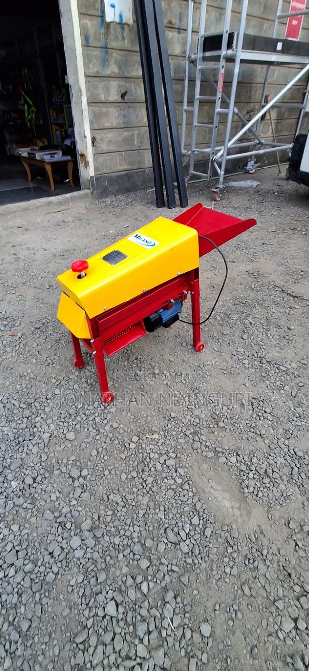 Portable Maize Sheller – Efficient Agricultural Solution - thumbnail 2