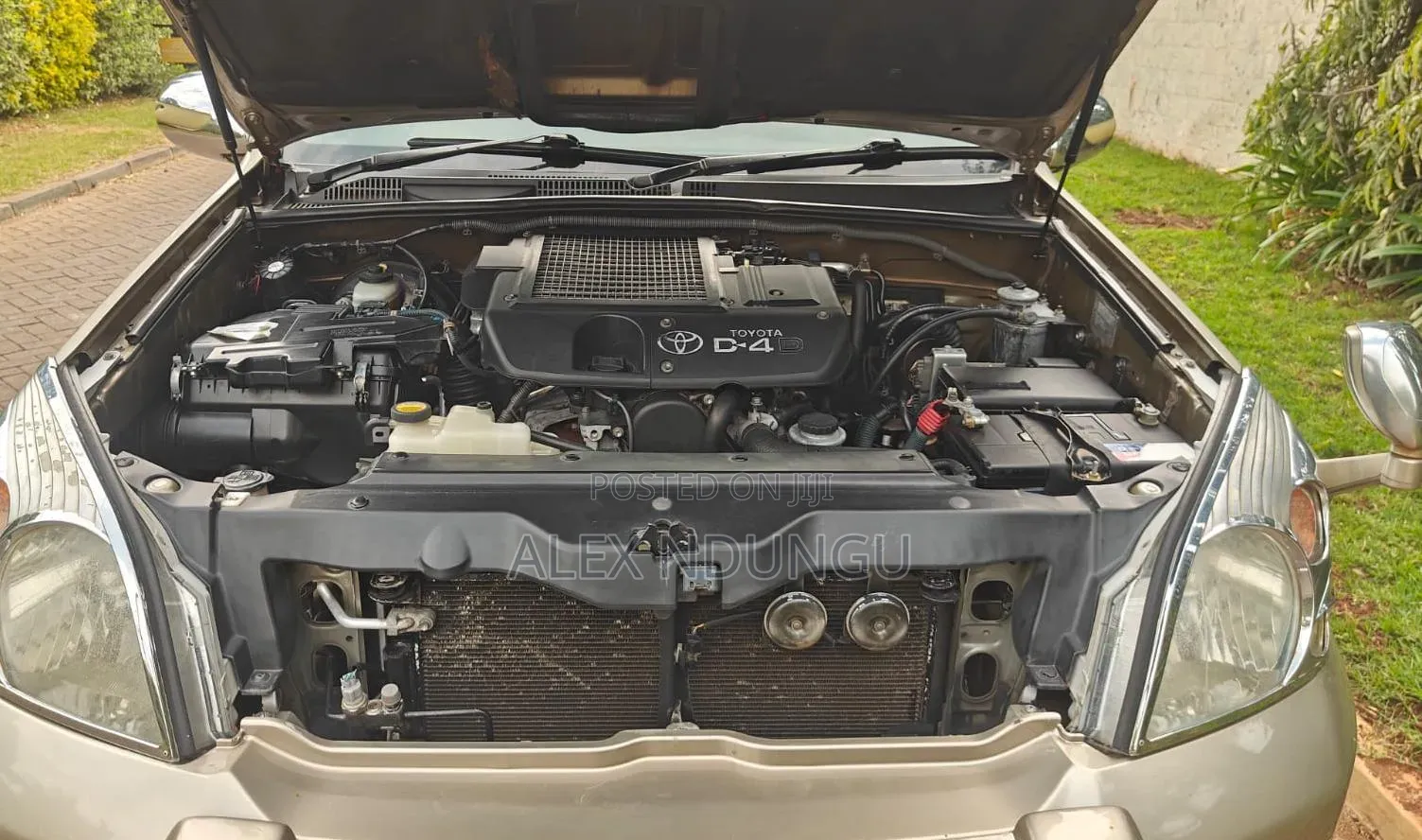 Toyota Land Cruiser Prado 2006 Gold