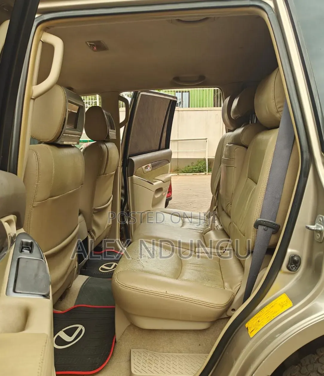 Toyota Land Cruiser Prado 2006 Gold
