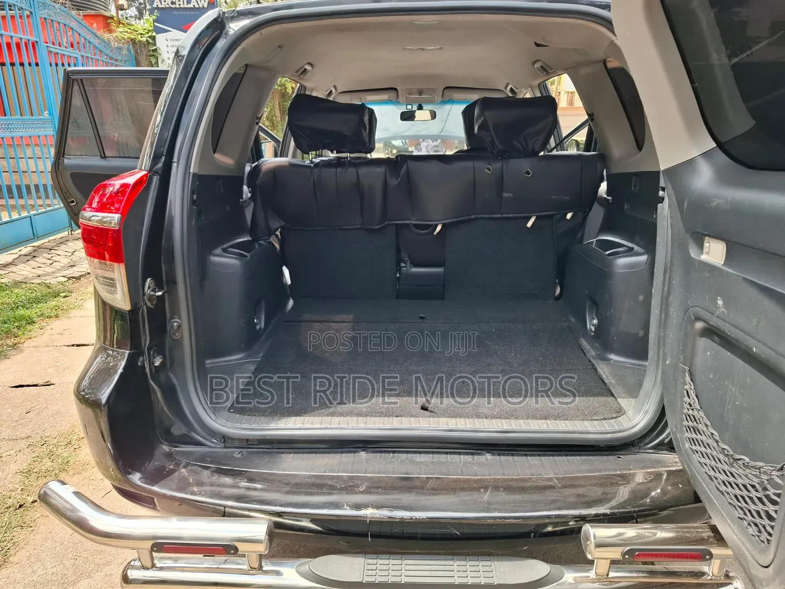 Toyota Vanguard 2013 Black
