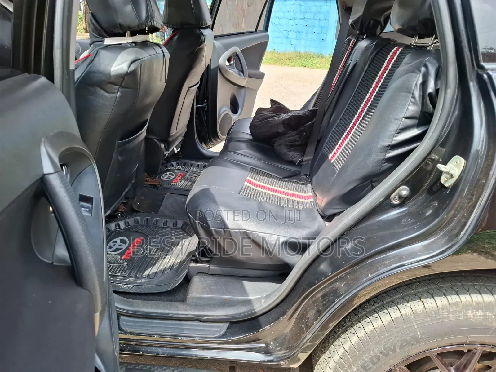 Toyota Vanguard 2013 Black