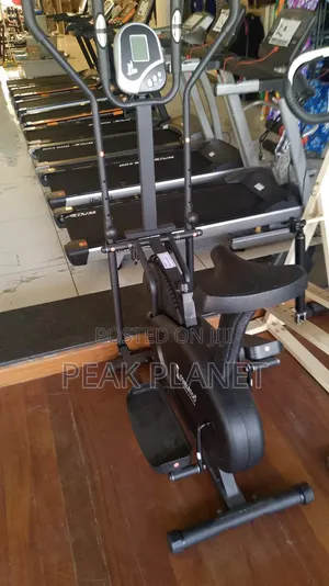 Home Use Cross Trainer – Elliptical Fitness Machine