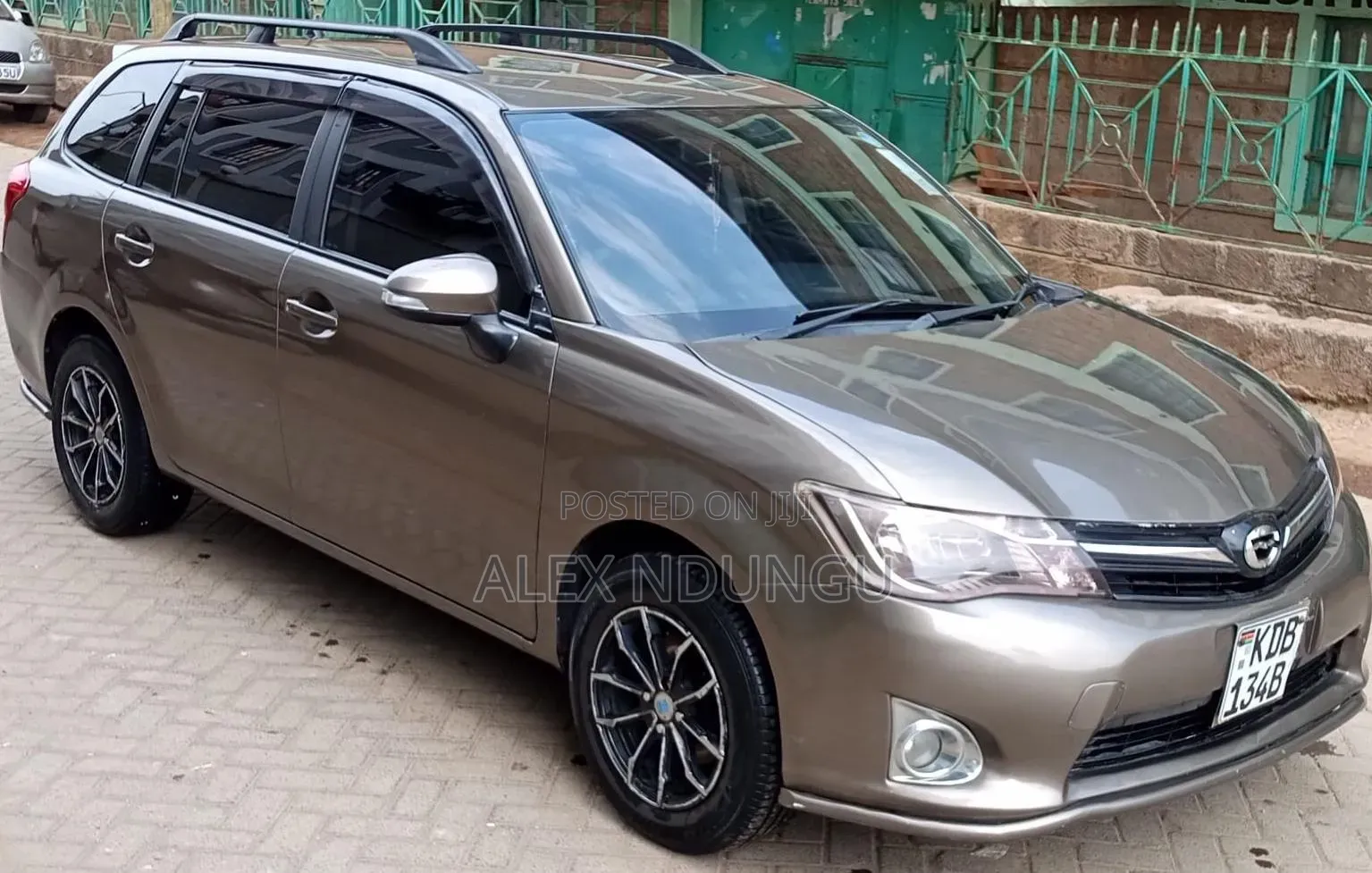 Toyota Corolla Fielder 2013 Beige