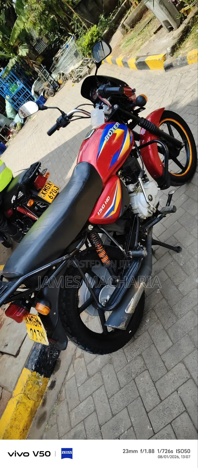Bajaj Boxer 150 UG 2026 Red