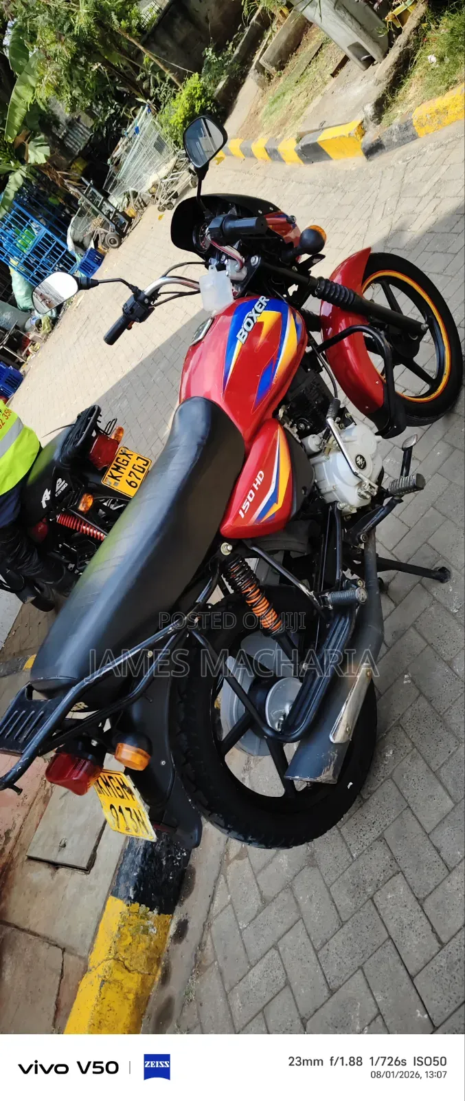 Bajaj Boxer 150 UG 2026 Red
