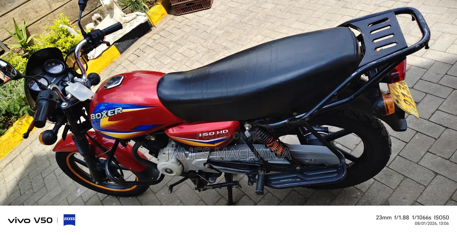 Bajaj Boxer 150 UG 2026 Red