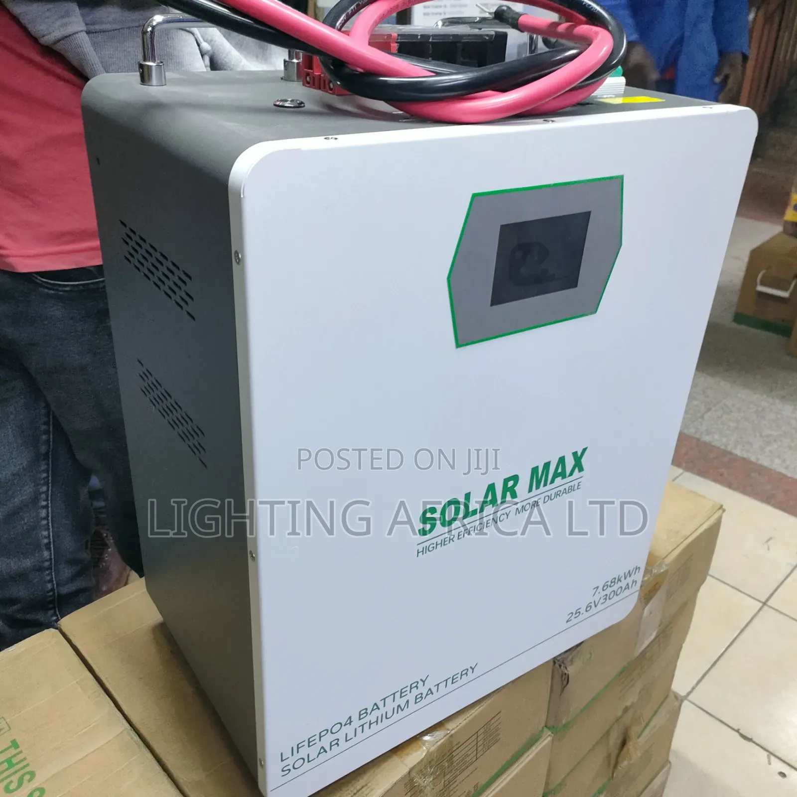 8kwh (7680wh) - 25.6 Volts Solarmax Lithium Solar Battery for Off-Grid