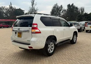 Toyota Land Cruiser 2016 Off white
