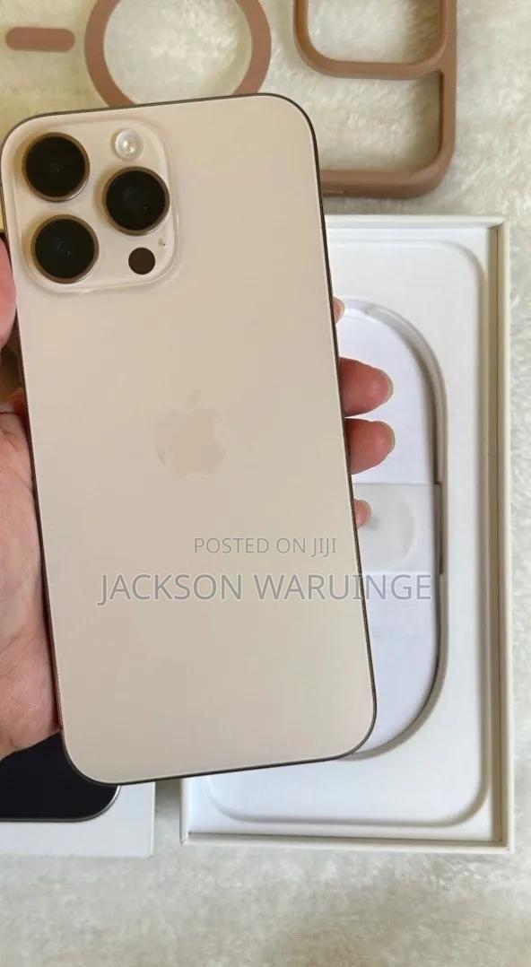 Apple iPhone 15 Pro Max 256 GB Blue - thumbnail 2
