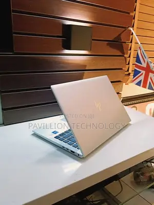 Laptop HP EliteBook 840 G8 16GB Intel Core i7 SSD 512GB
