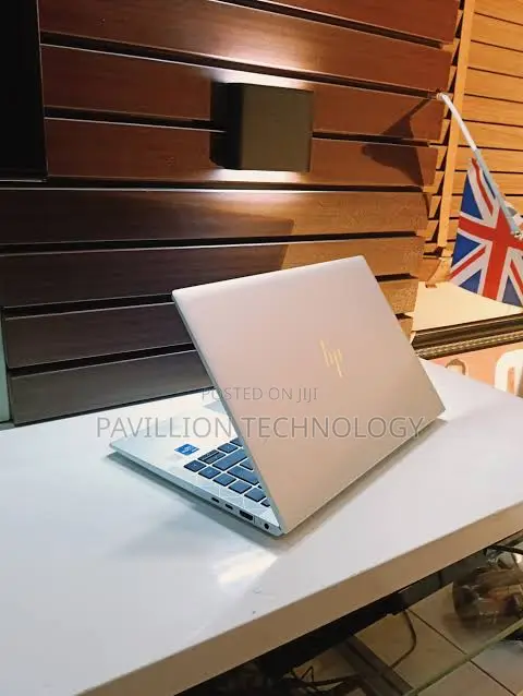 Laptop HP EliteBook 840 G8 16GB Intel Core i7 SSD 512GB
