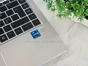 Laptop HP EliteBook 840 G8 16GB Intel Core i7 SSD 512GB