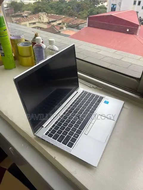Laptop HP EliteBook 840 G8 16GB Intel Core i7 SSD 512GB