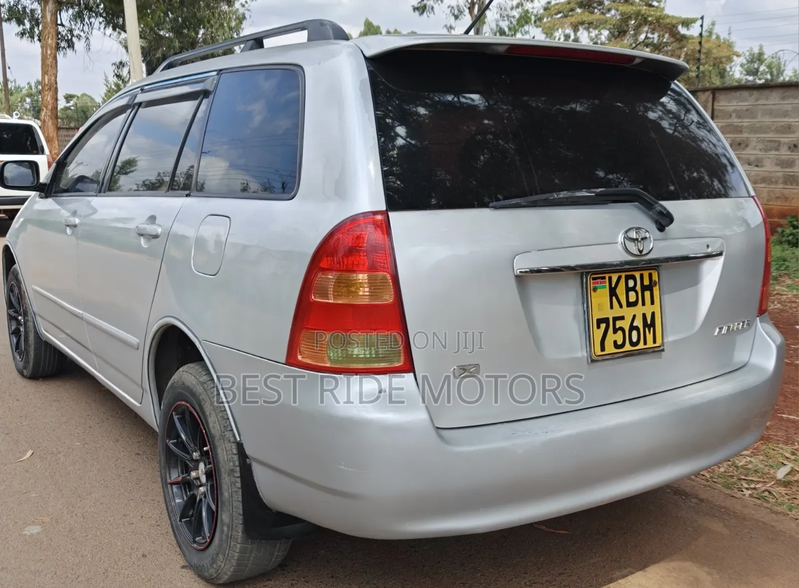 Toyota Corolla Fielder 2003 Silver