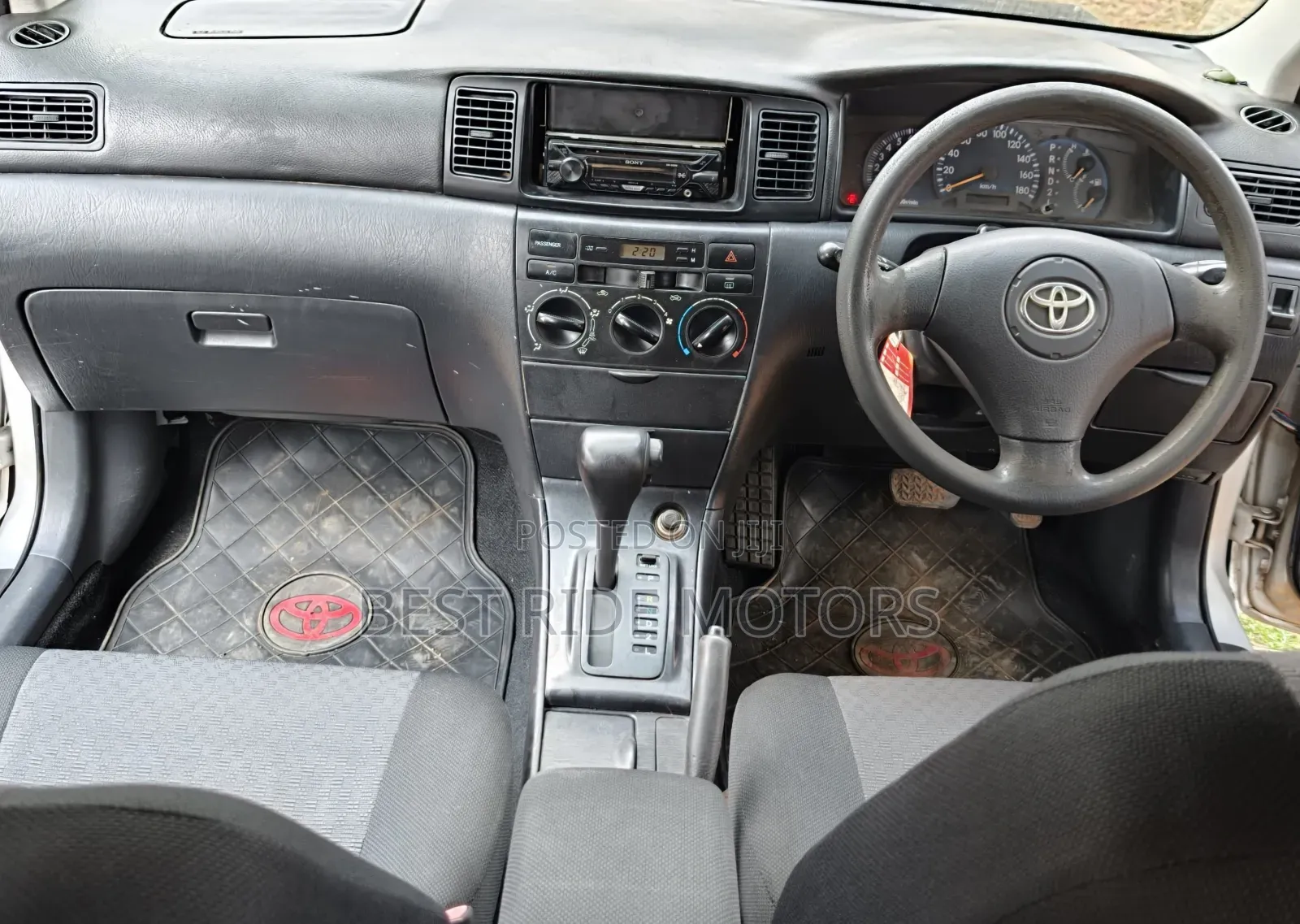 Toyota Corolla Fielder 2003 Silver