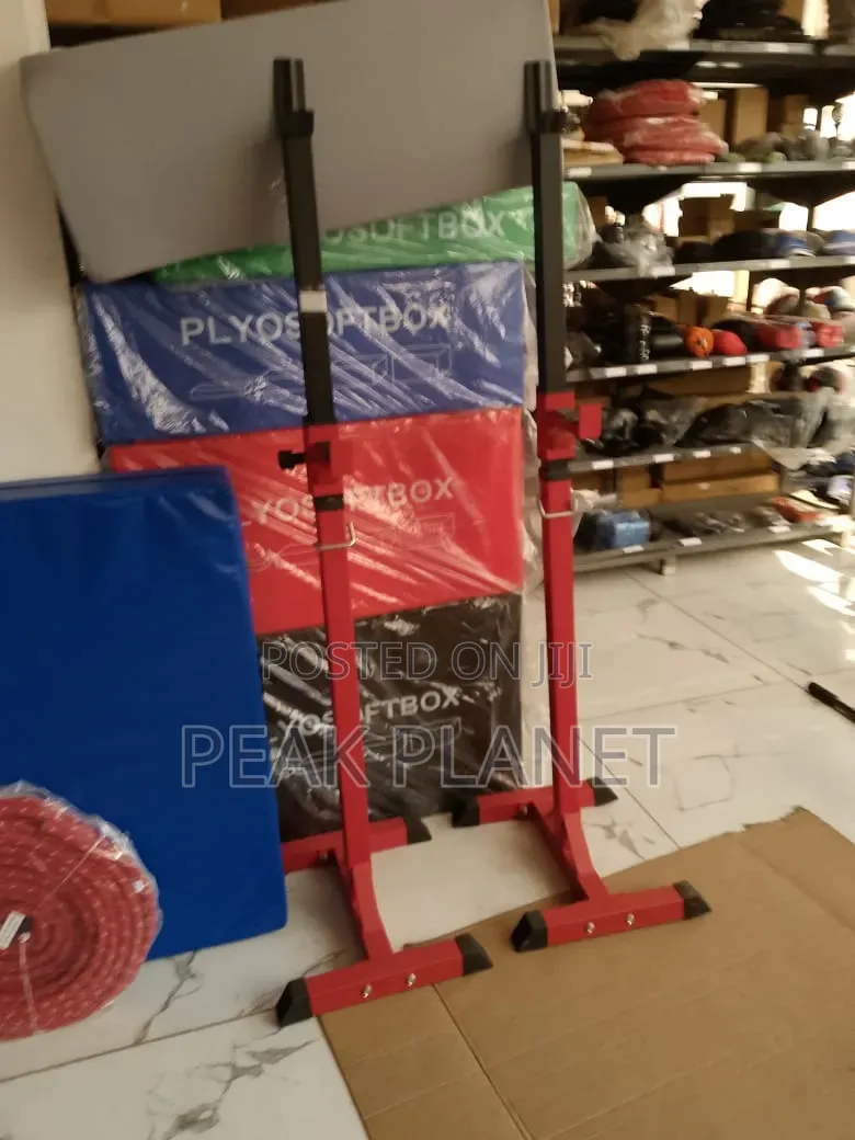 Professional Weightlifting Squat Rack – Strong Durable
