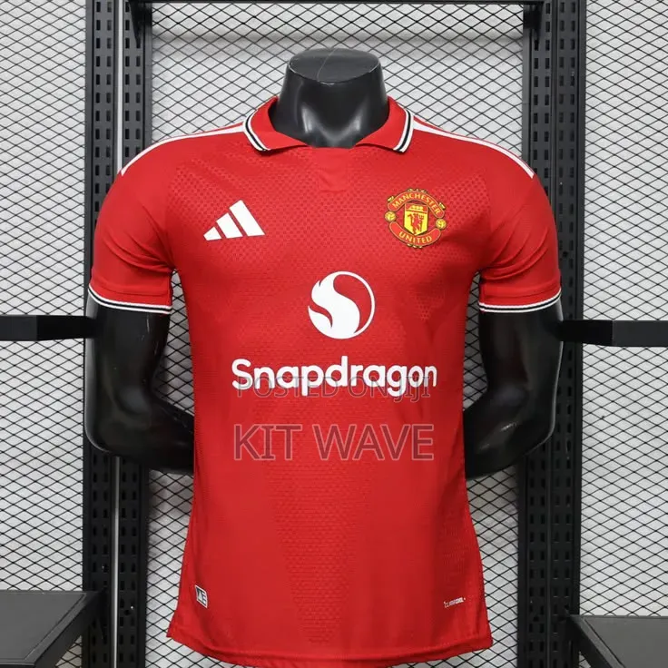 Manchester United Home Kit
