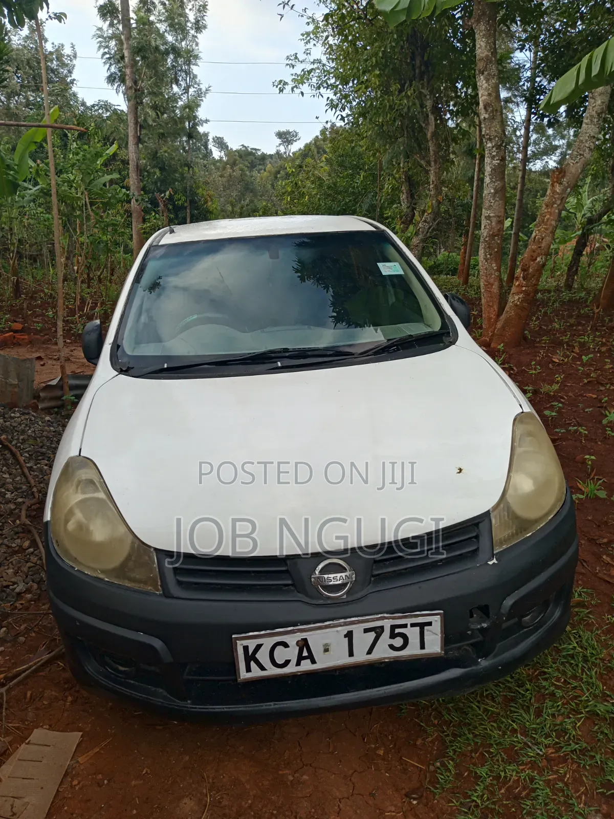 Nissan Advan 2014 White