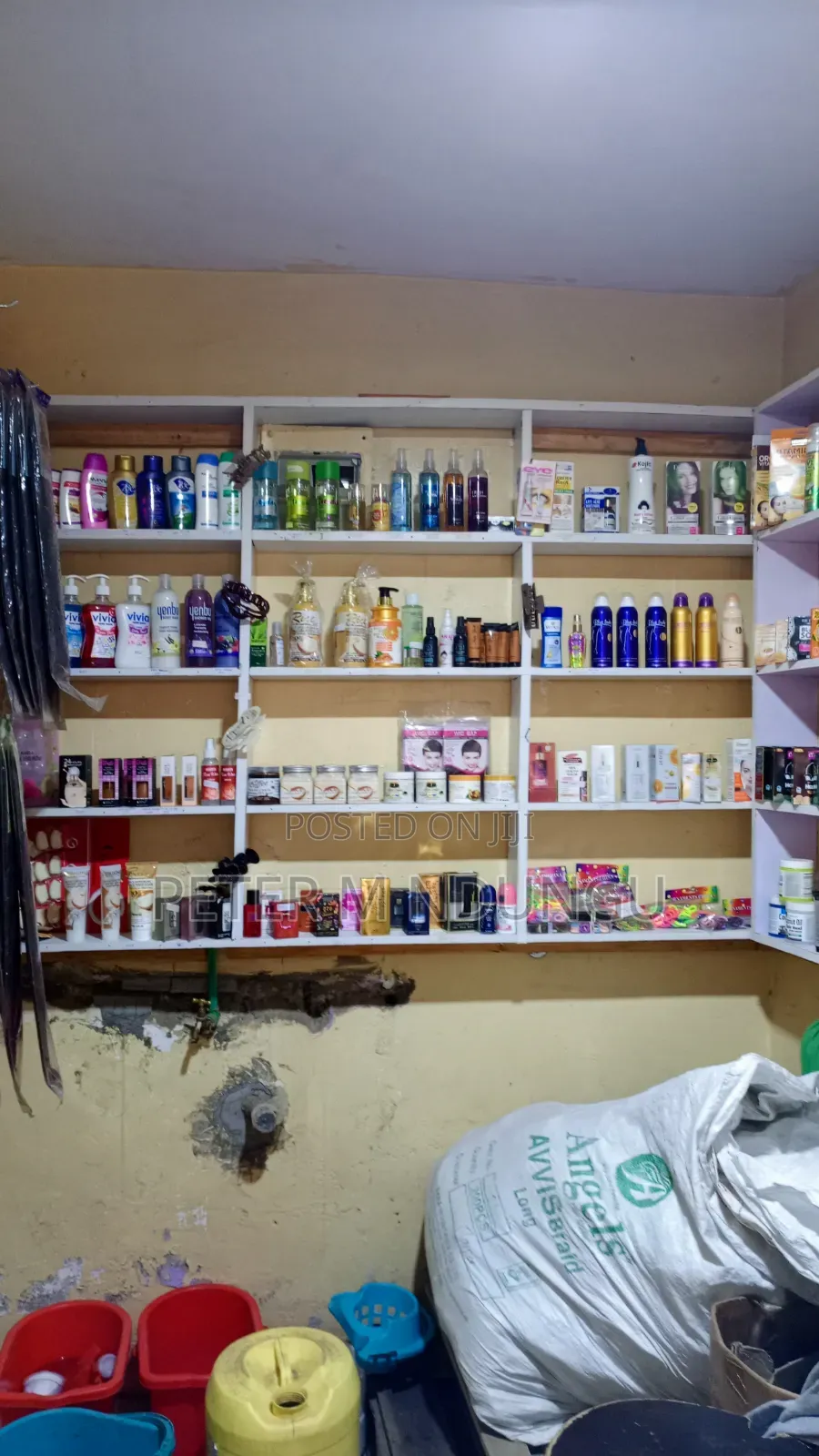 Cosmetics Shop on Sale, Zimmerman