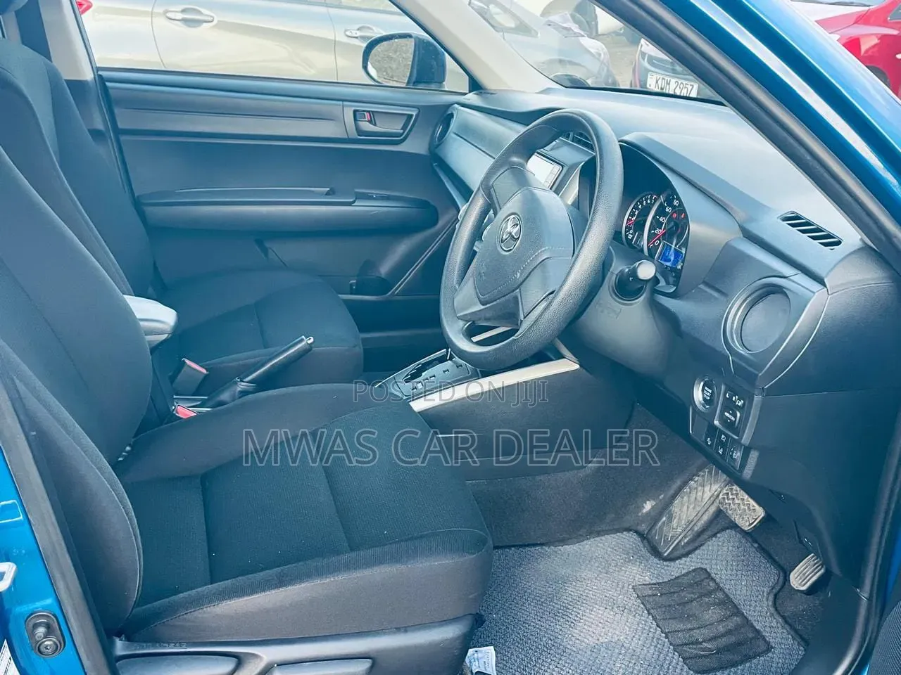 Toyota Corolla Fielder 2020 Blue
