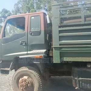 Isuzu FTS 33 Lorry