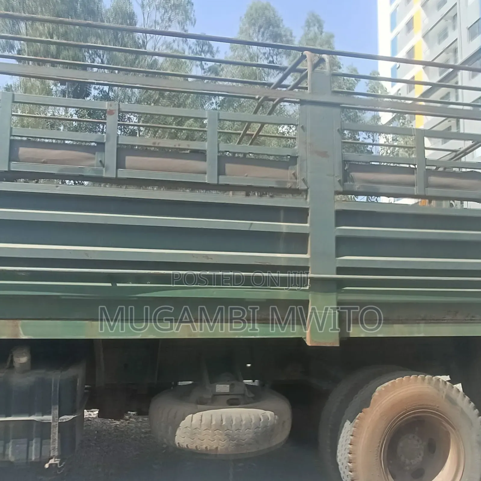 Isuzu FTS 33 Lorry