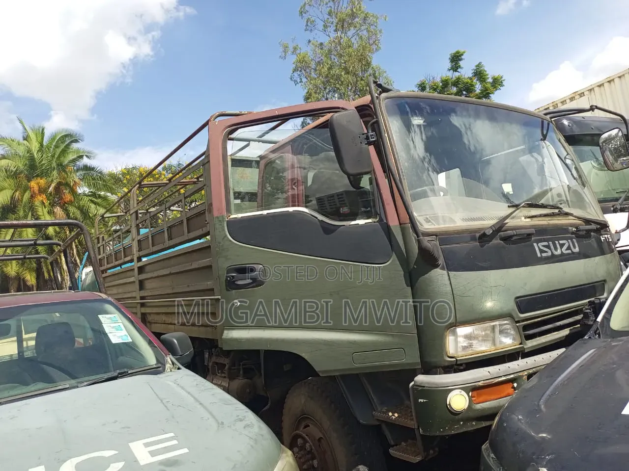 Isuzu FTS 33 Lorry