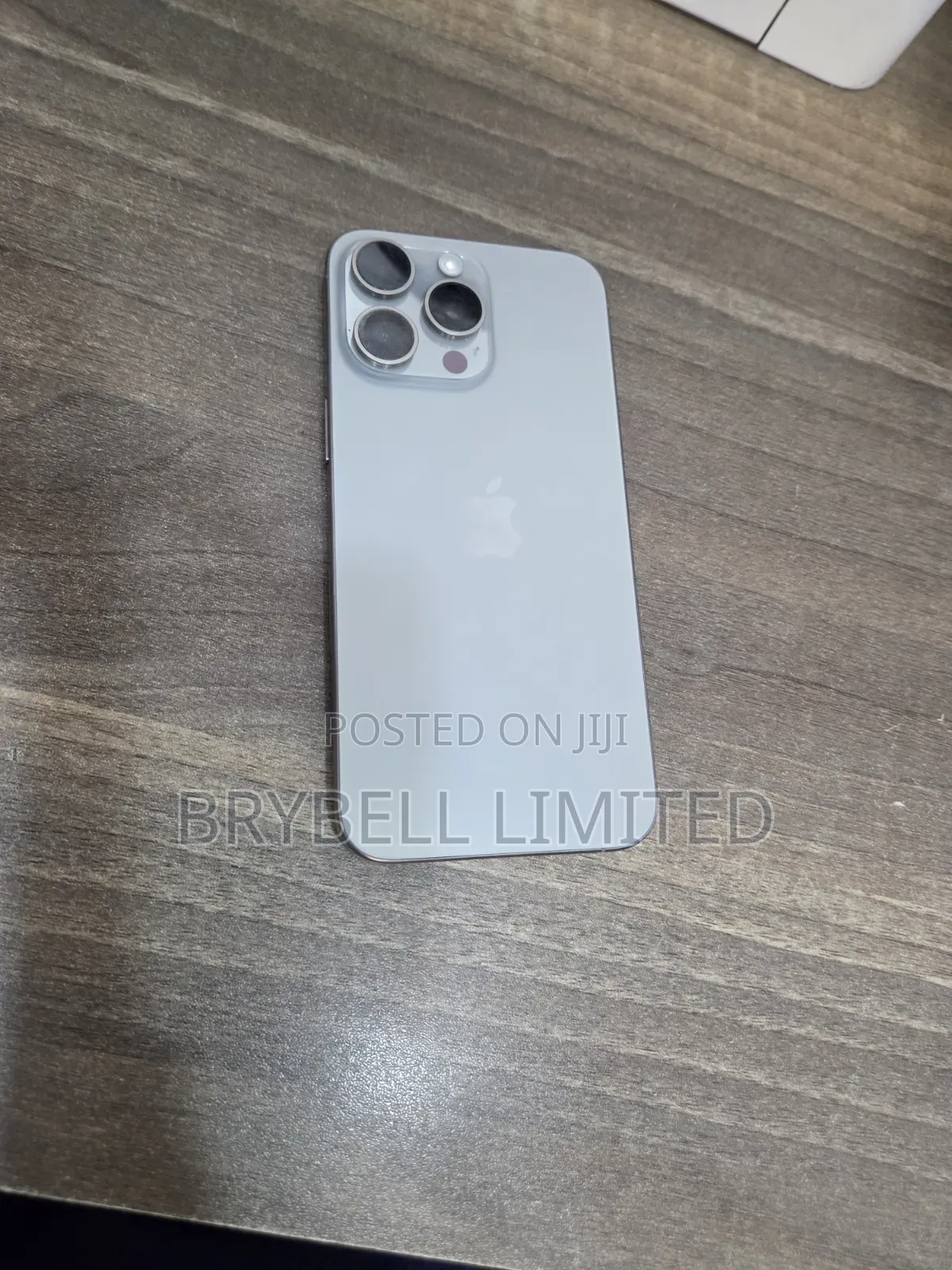 Apple iPhone 15 Pro Max 256 GB