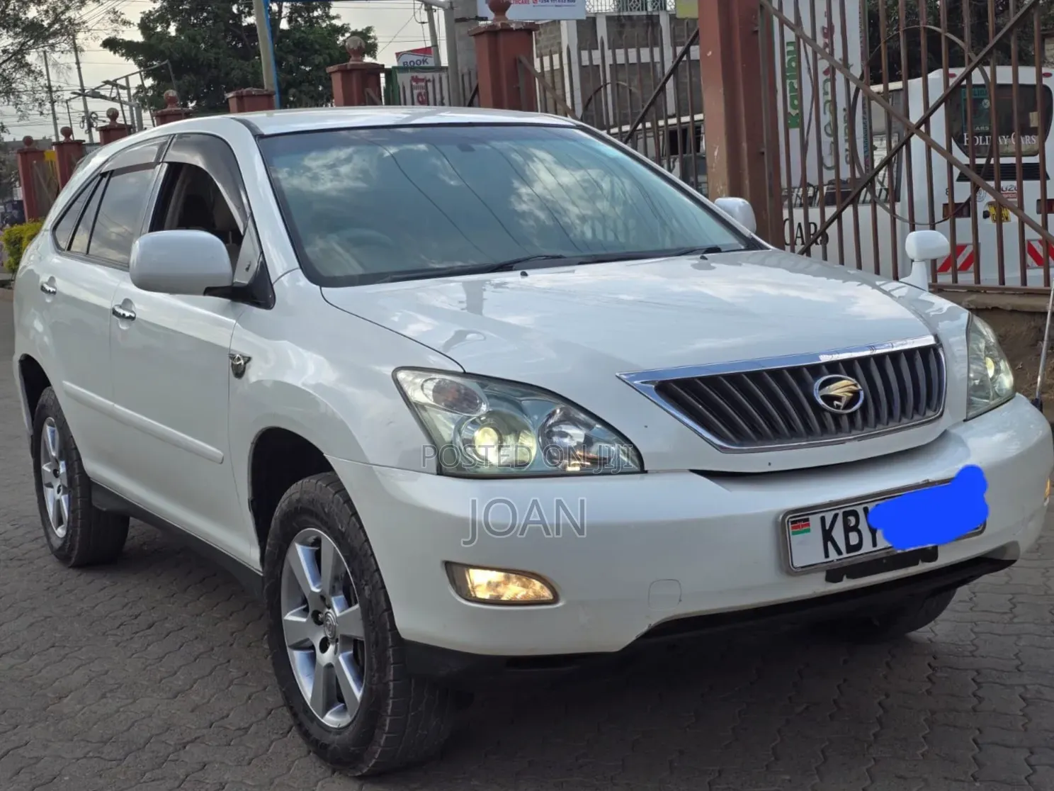 Toyota Harrier 2007 White