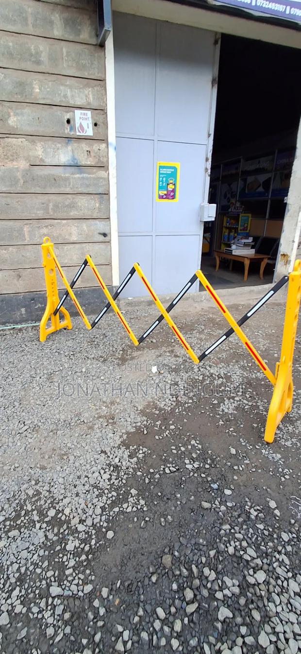 Construction Expandable Barrier – Reliable Access Control - main view