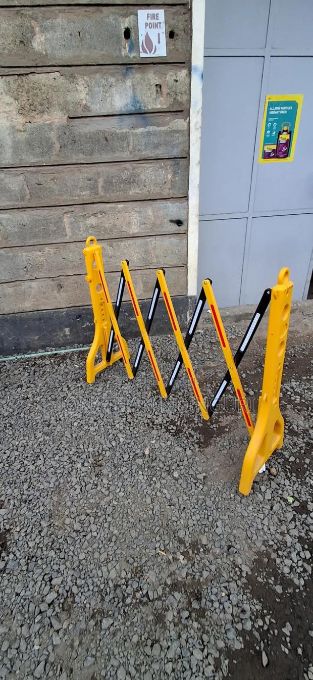 Industrial Expandable Safety Barrier