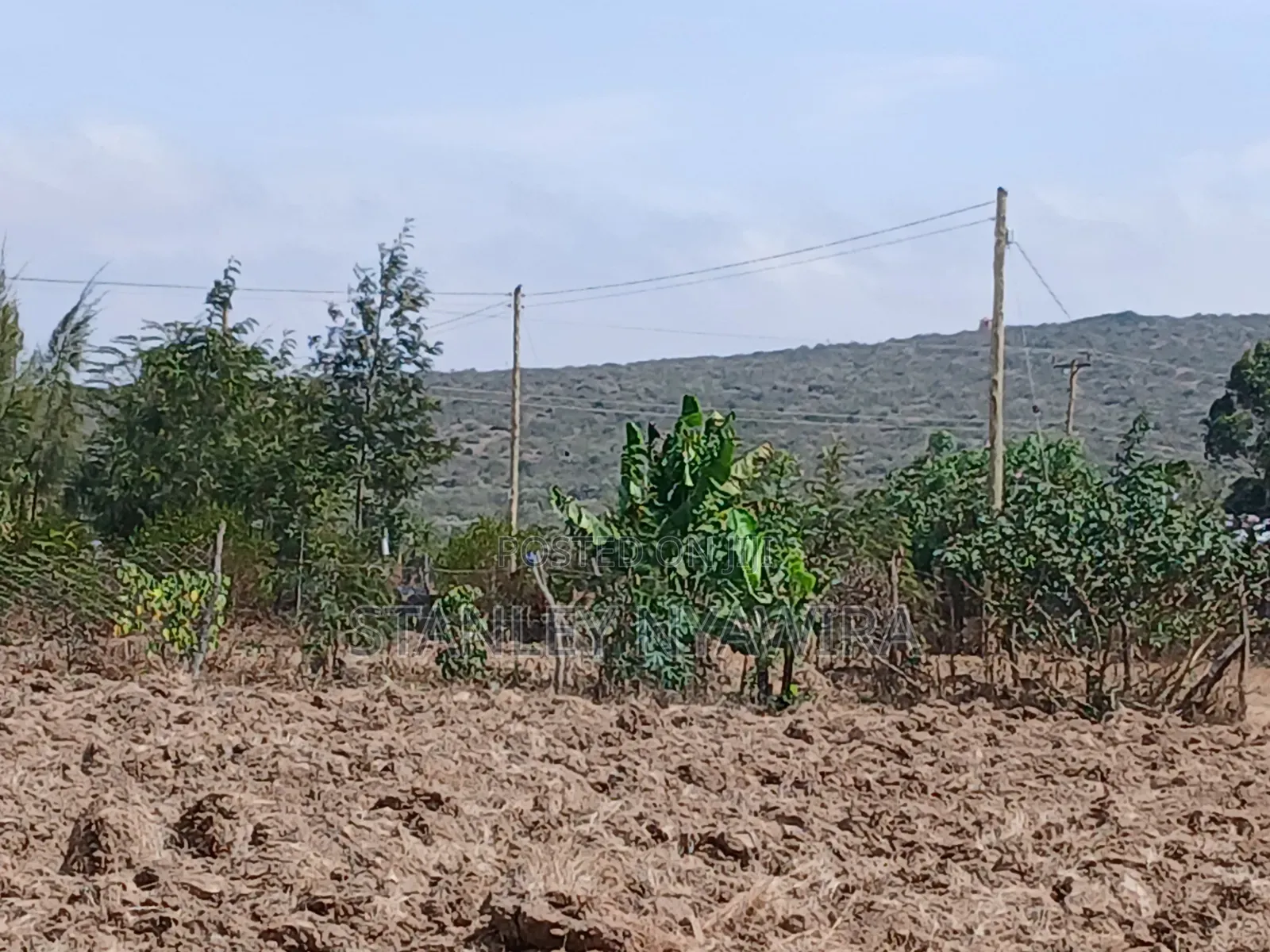 3 Acreas Touching Nanyuki Nyeri Highway