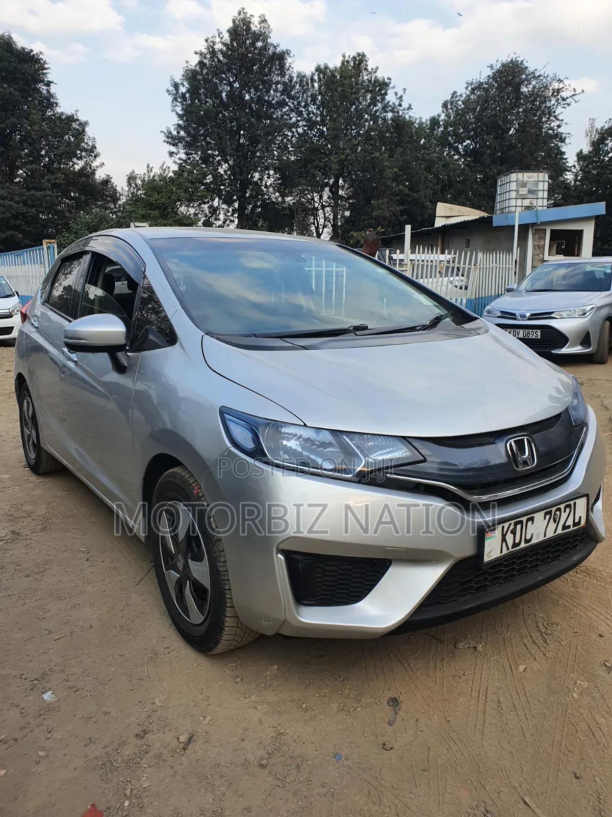 Honda Fit 5D 2013 Silver